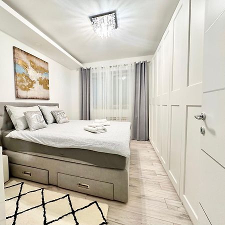 Apartment "Mimoza 1" Self Check-In, Self Check-Out Otočac المظهر الخارجي الصورة