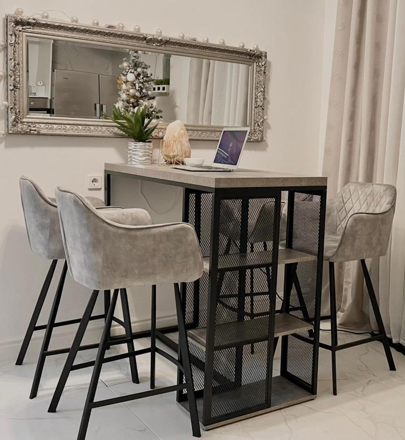 Apartment "Mimoza 1" Self Check-In, Self Check-Out Otočac المظهر الخارجي الصورة
