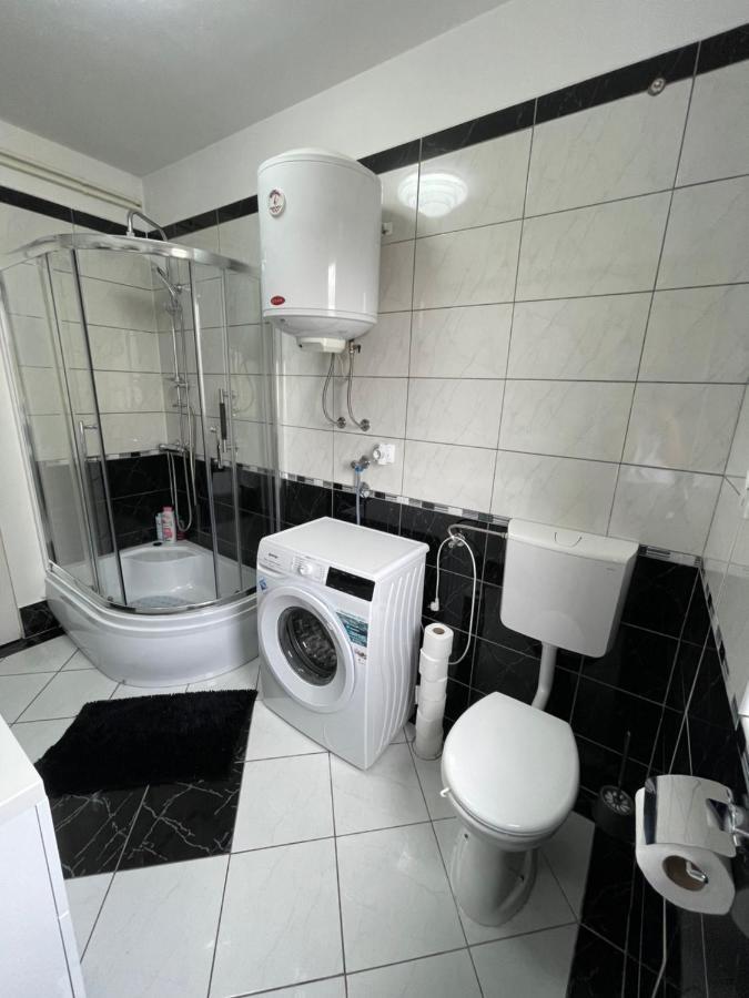 Apartment "Mimoza 1" Self Check-In, Self Check-Out Otočac المظهر الخارجي الصورة
