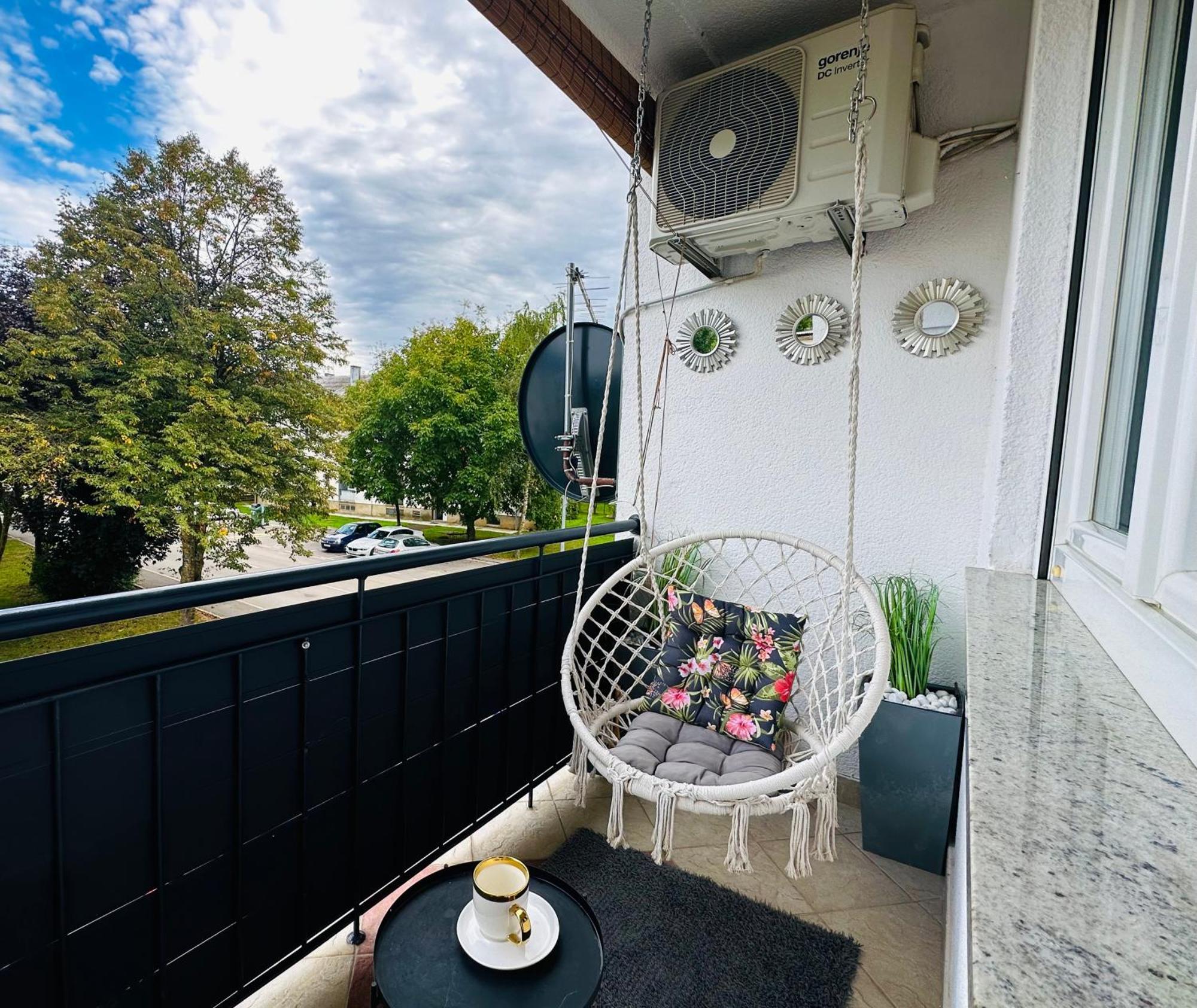 Apartment "Mimoza 1" Self Check-In, Self Check-Out Otočac المظهر الخارجي الصورة